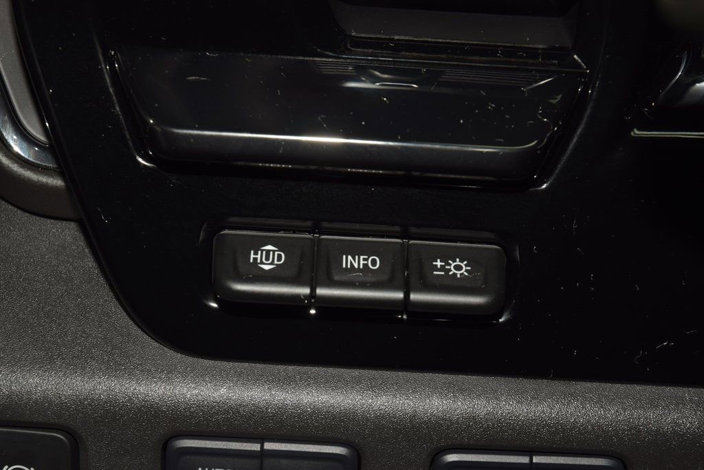 Used 2024 Chevrolet Silverado 1500 ZR2 w/ Technology Package image 40