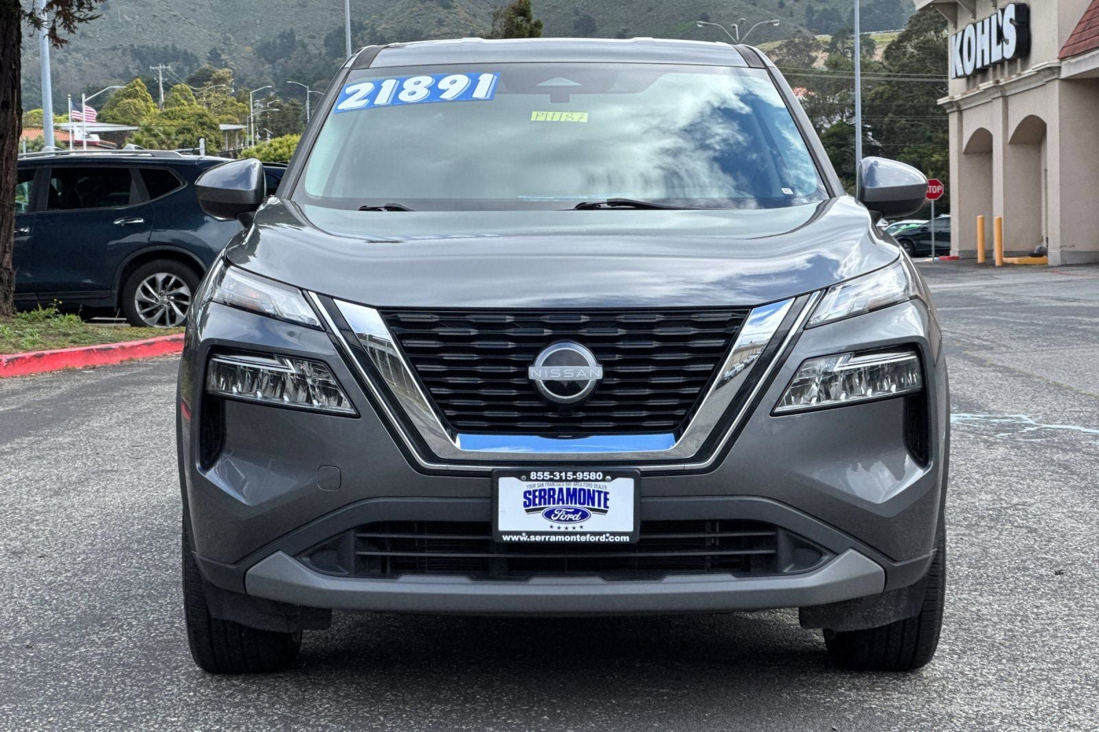 Used 2023 Nissan Rogue SV AWD/4WD image 12