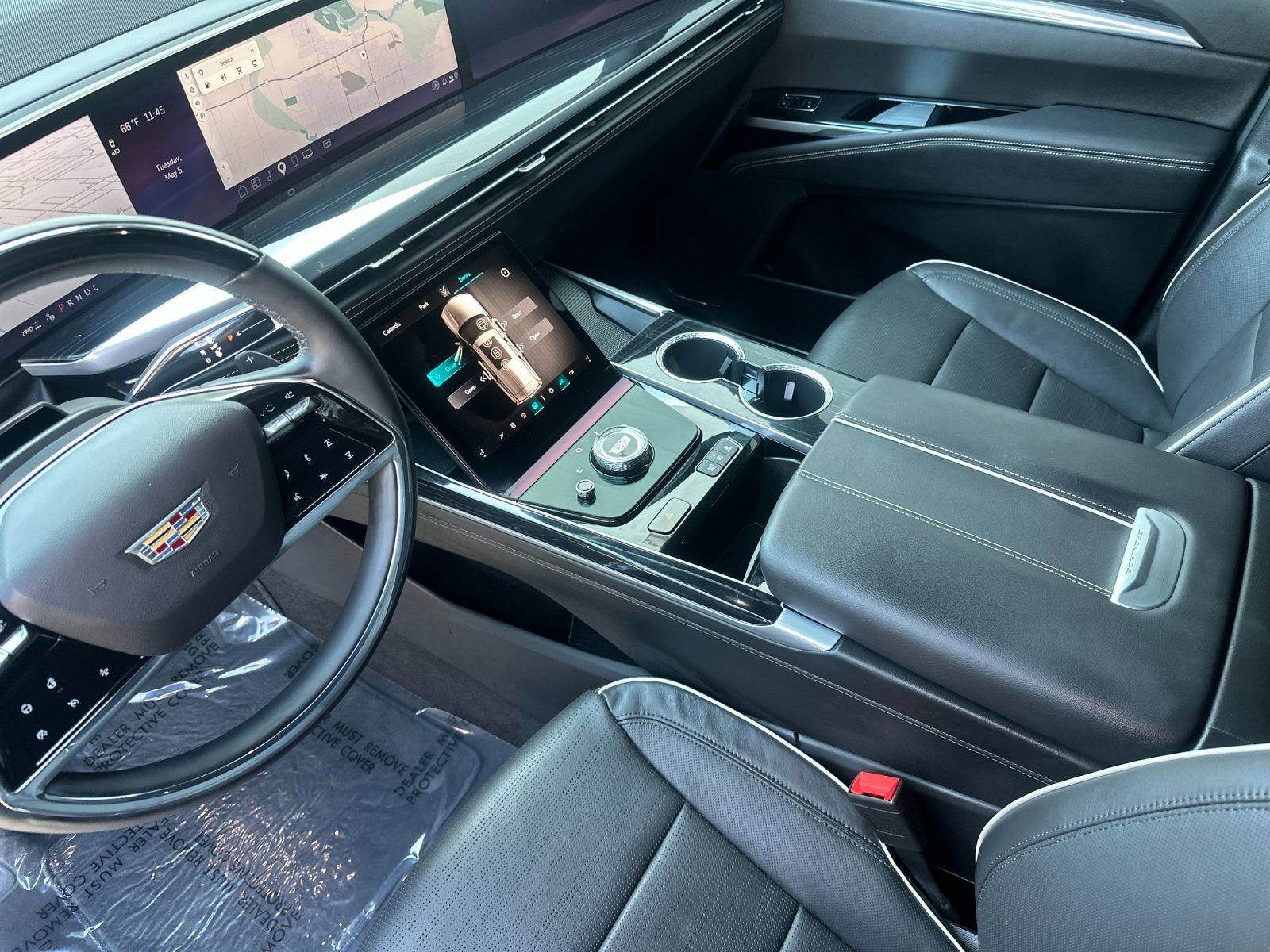 Used 2025 Cadillac Escalade Sport w/ Touring Package AWD/4WD image 9