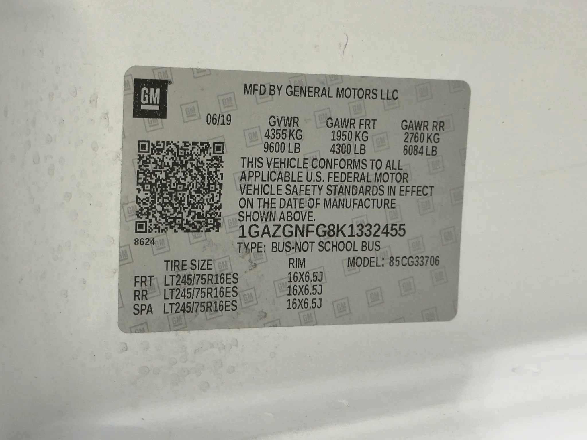 Used 2019 Chevrolet Express 3500 LS image 43