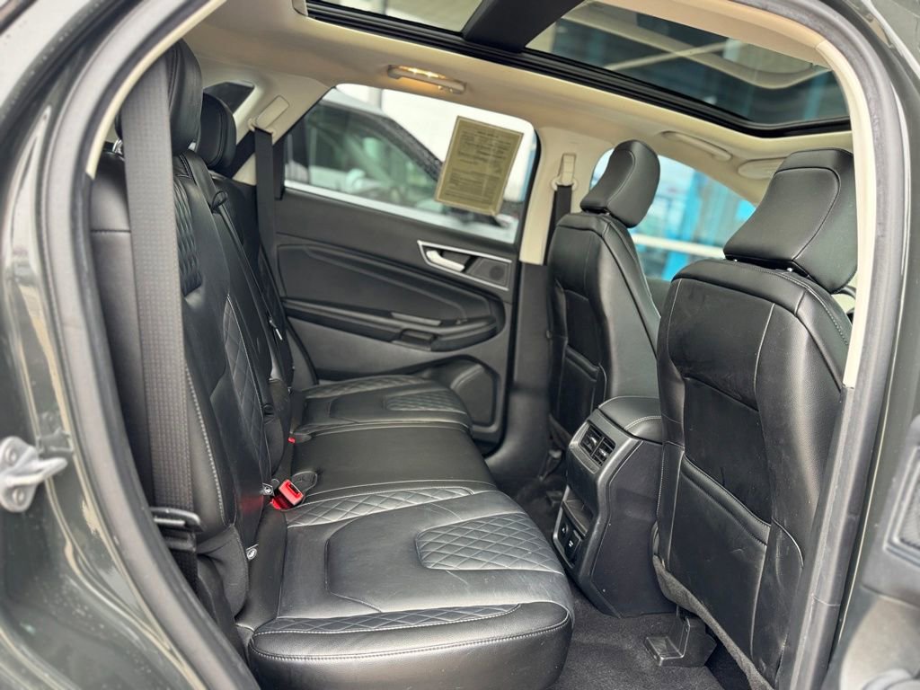 Used 2023 Ford Edge Titanium AWD/4WD image 31