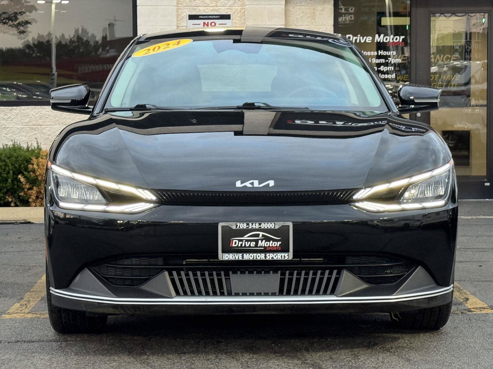 Used 2024 Kia EV6 Light RWD image 15