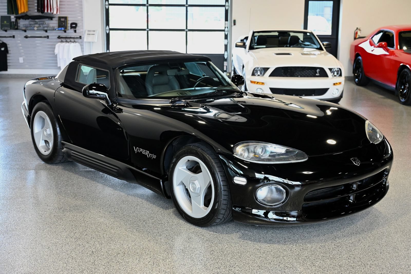 Used 1994 Dodge Viper RT/10 RWD image 4