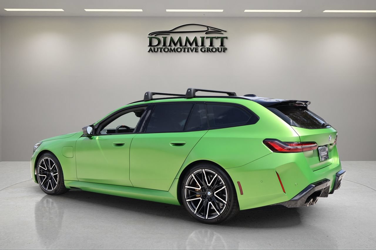 Used 2026 BMW M5 Touring w/ M Driver's Package AWD/4WD image 3