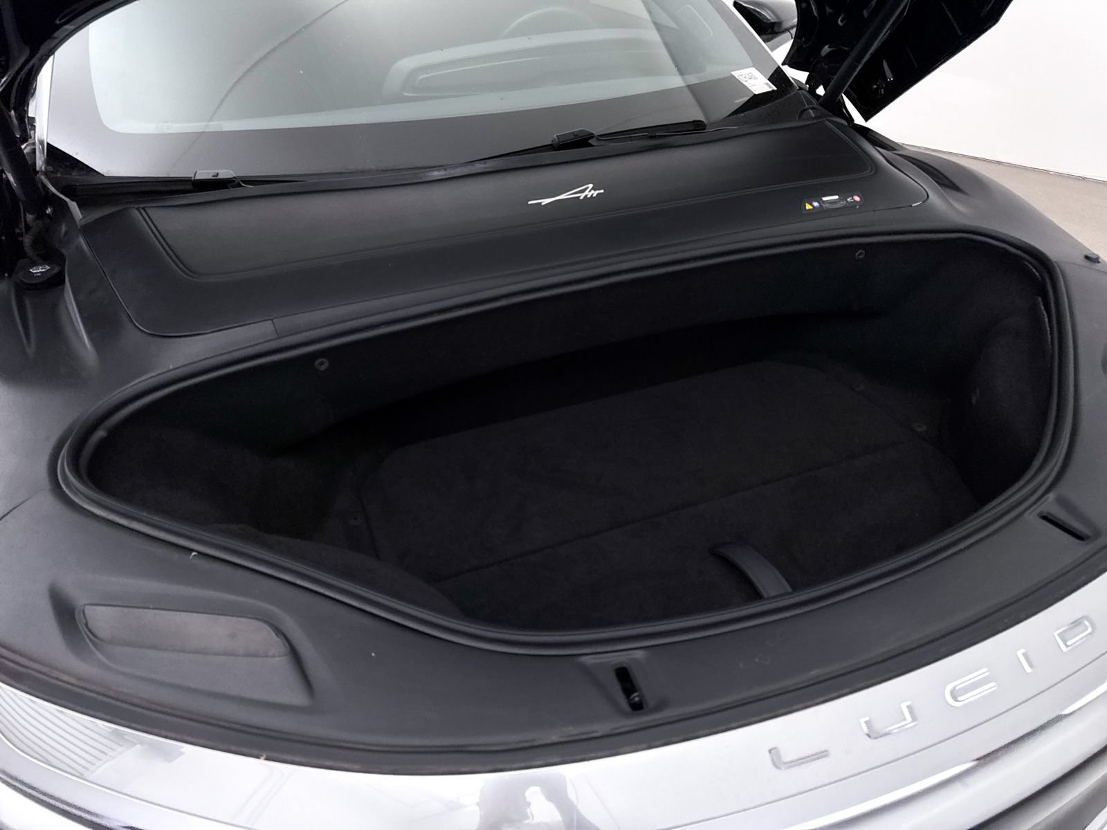 Used 2023 Lucid Air Touring AWD/4WD image 8