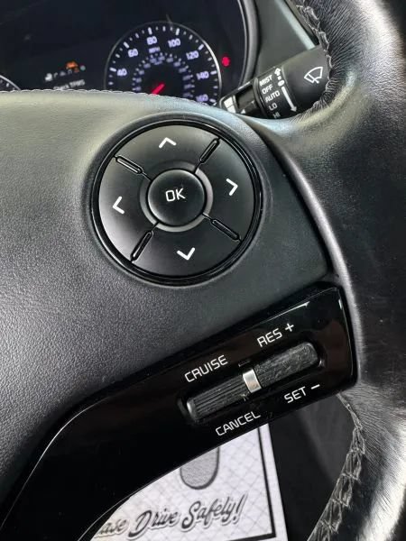 Used 2015 Kia K900 Luxury RWD image 29