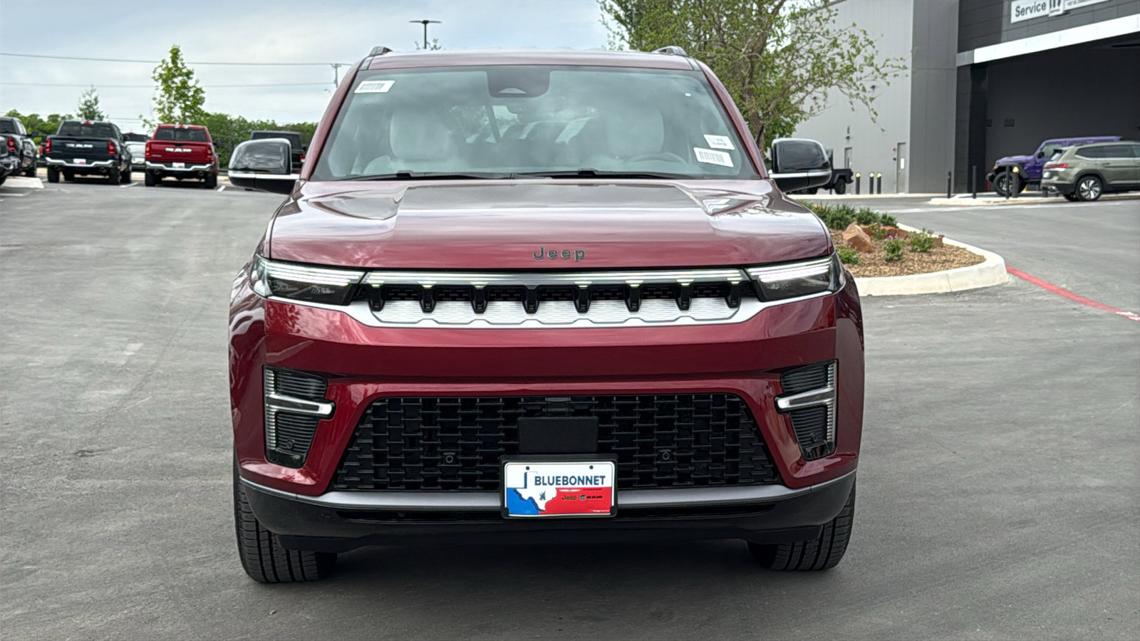 New 2026 Jeep Grand Wagoneer L 2WD image 2