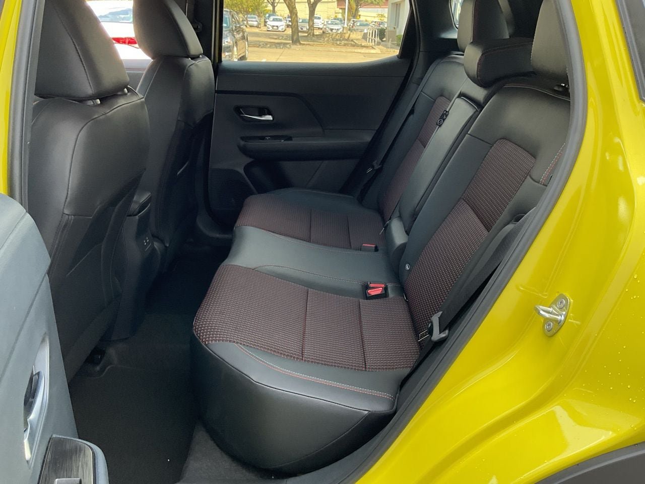 New 2026 Nissan Kicks SR FWD image 14