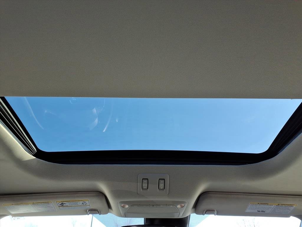 Used 2020 Nissan Murano SL w/ Moonroof Package image 13