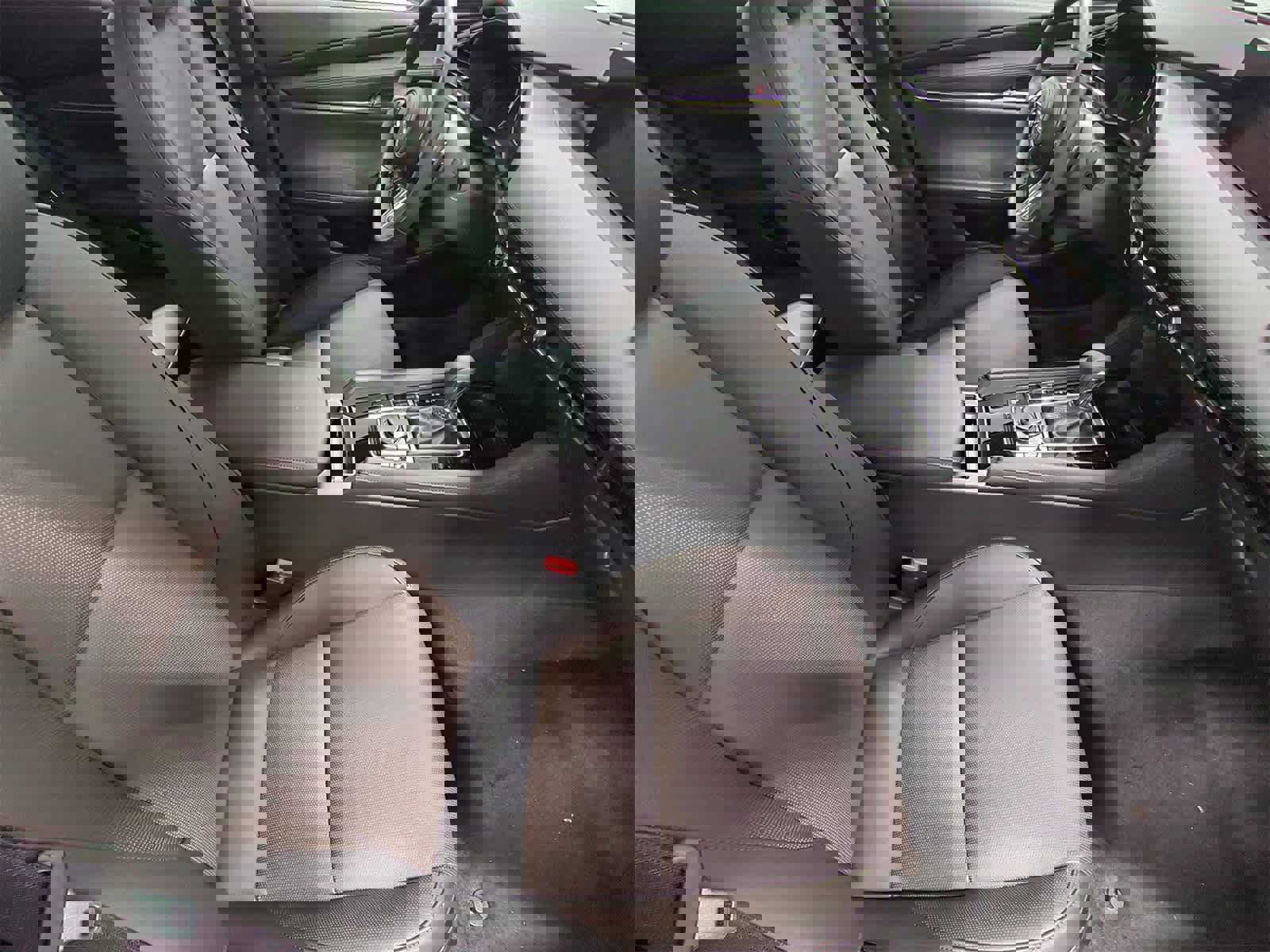 New 2025 MAZDA MAZDA3 Hatchback w/Premium Plus Pkg image 23