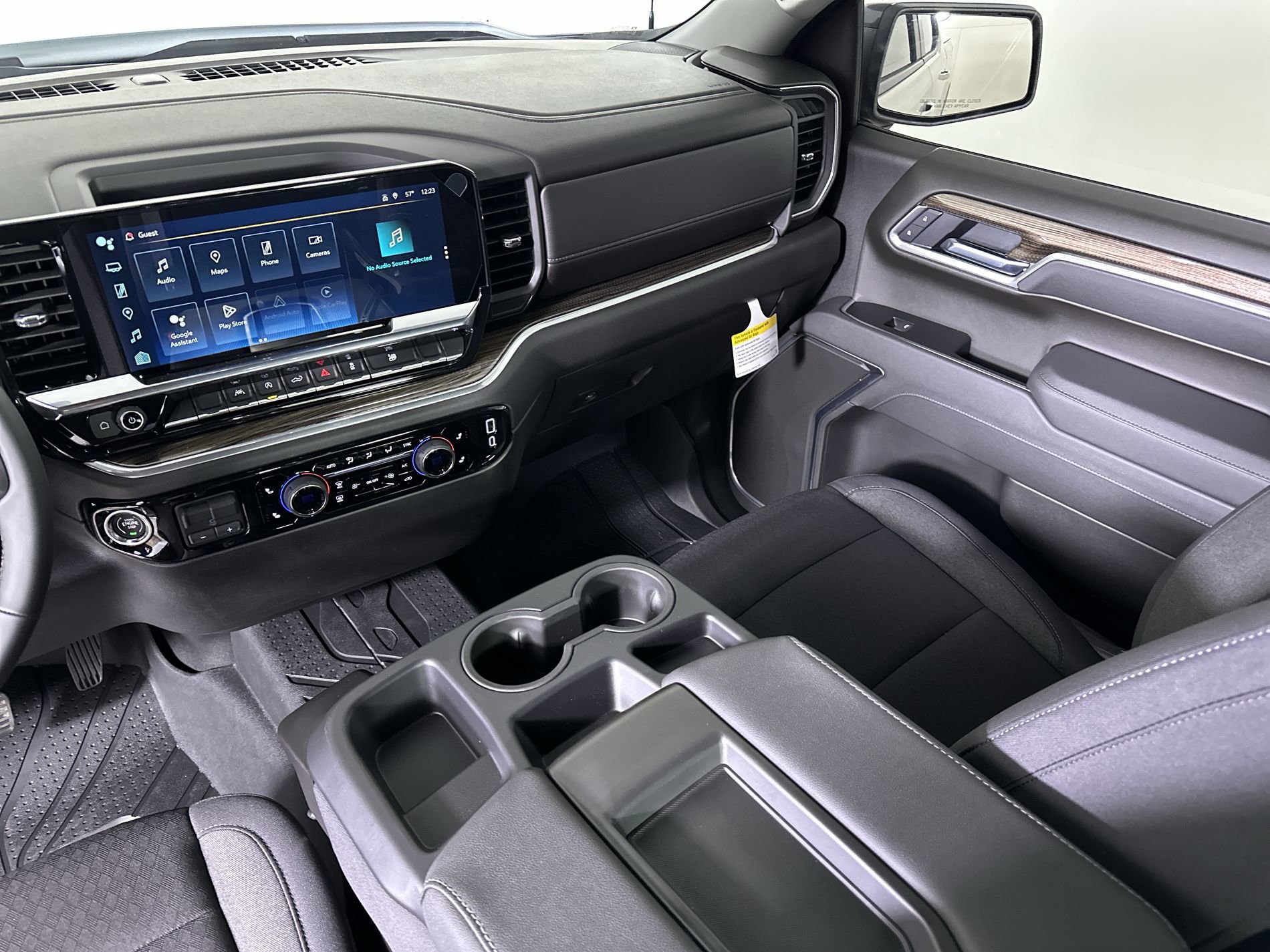 Used 2026 Chevrolet Silverado 1500 RST w/ RST Select Package AWD/4WD image 71