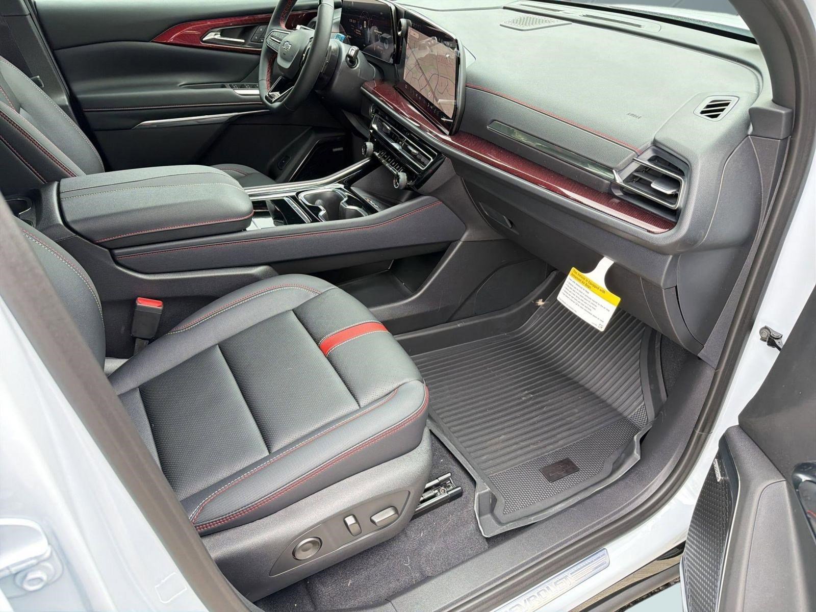 New 2026 Chevrolet Traverse RS FWD image 31