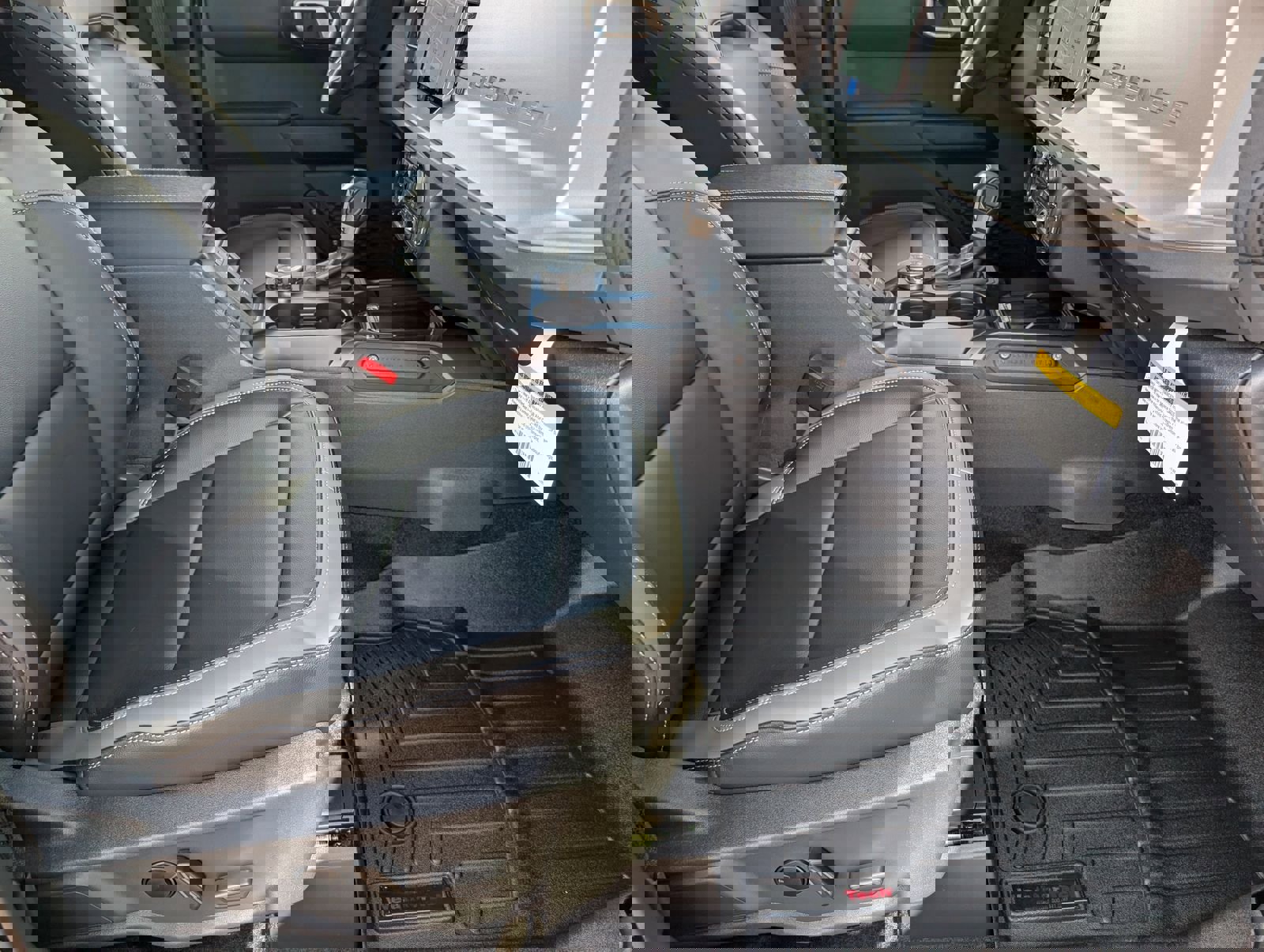 New 2026 Ford Bronco Outer Banks image 27