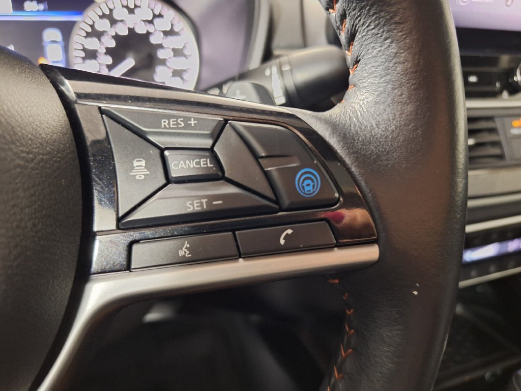 Used 2024 Nissan Altima 2.0 SR FWD image 20