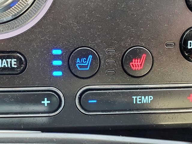 Used 2017 Ford Explorer Platinum image 32