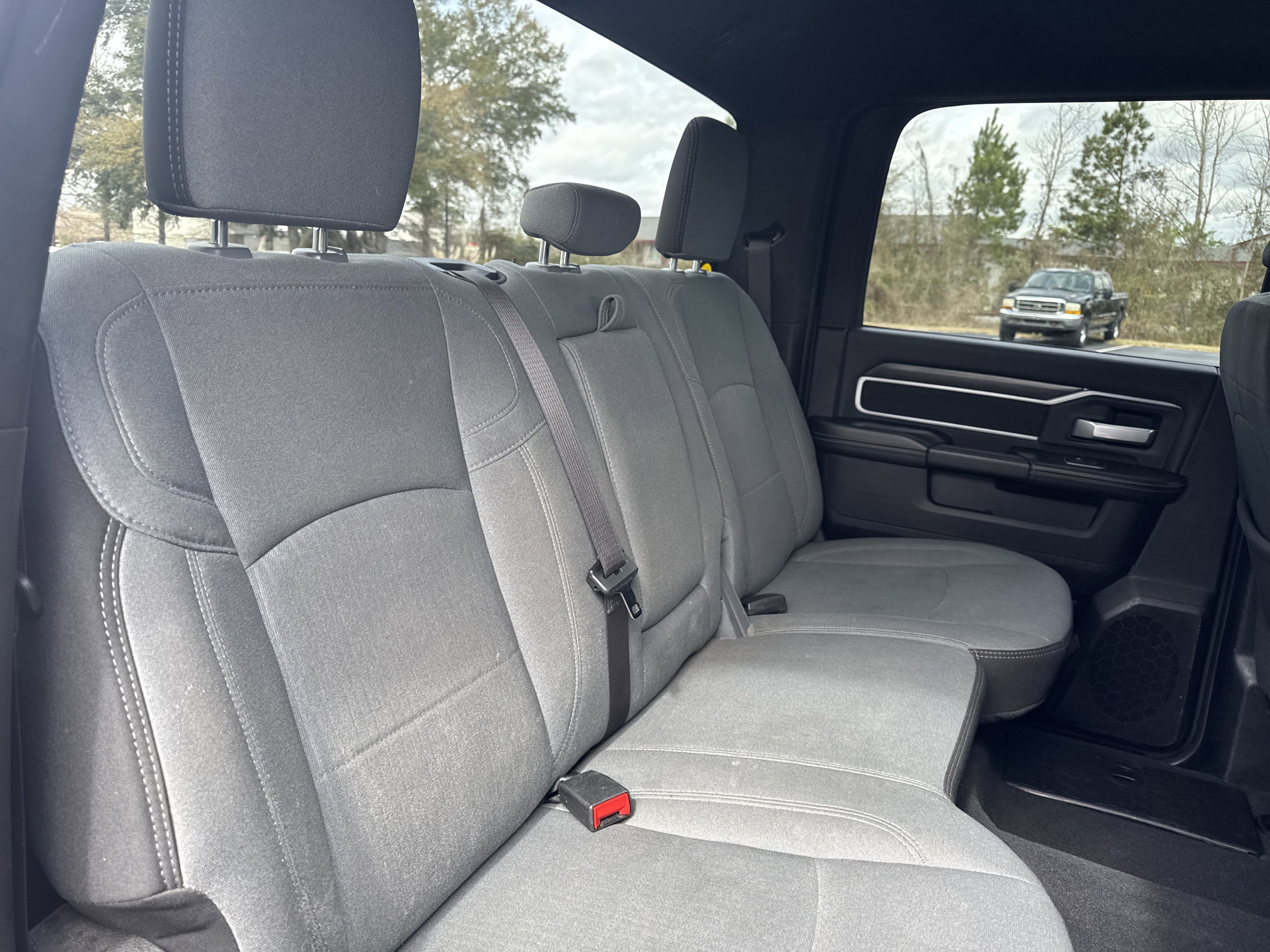 Used 2024 RAM 3500 Big Horn image 29