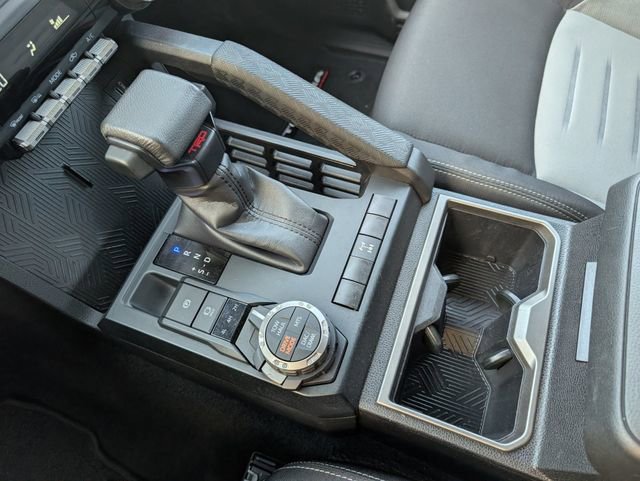 Used 2025 Toyota Tacoma TRD Off-Road image 19