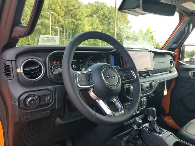 New 2025 Jeep Wrangler Unlimited Sahara image 17