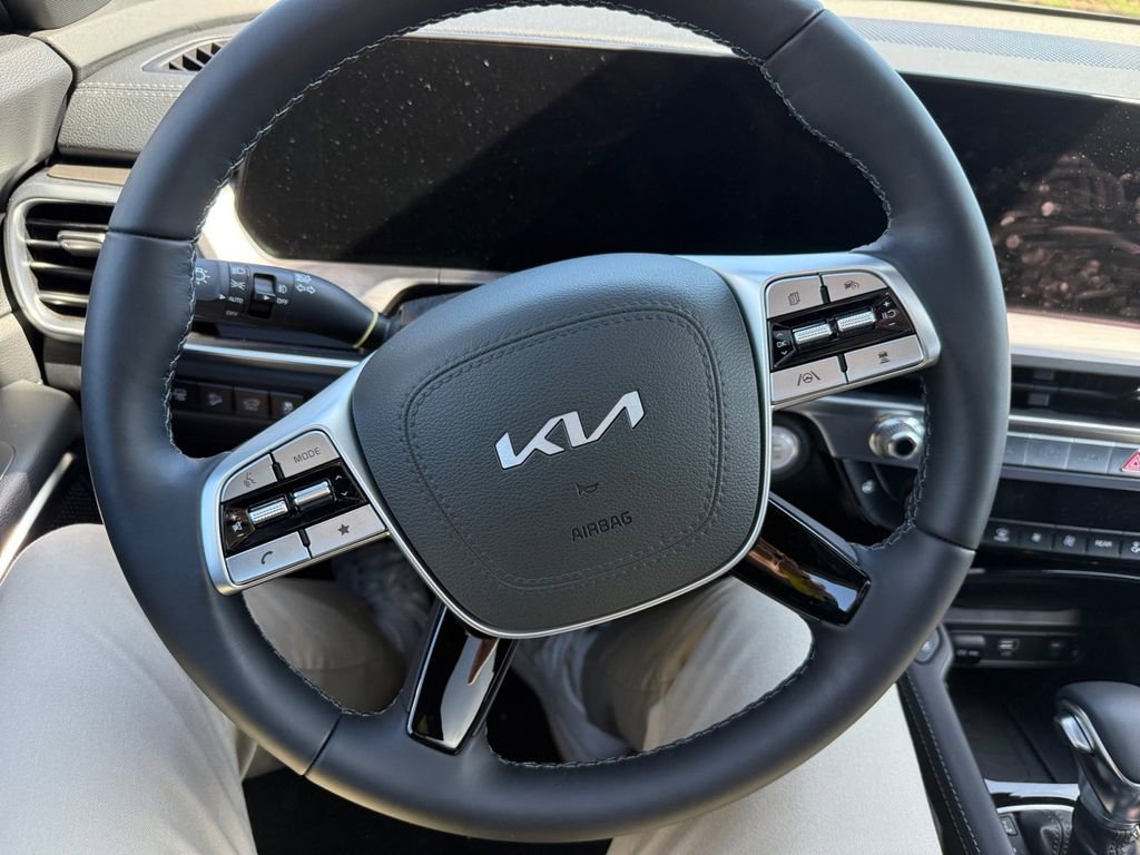 Used 2025 Kia Telluride SX X-Line image 15