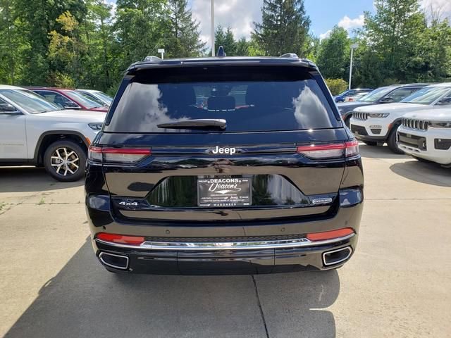 New 2025 Jeep Grand Cherokee Overland image 5