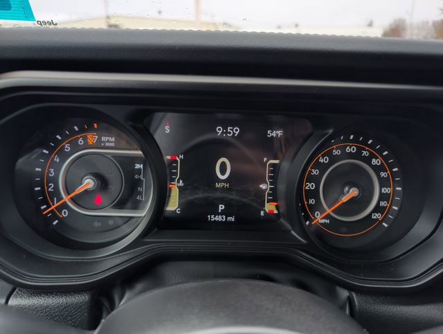 Used 2024 Jeep Gladiator Mojave w/ Technology Group image 19