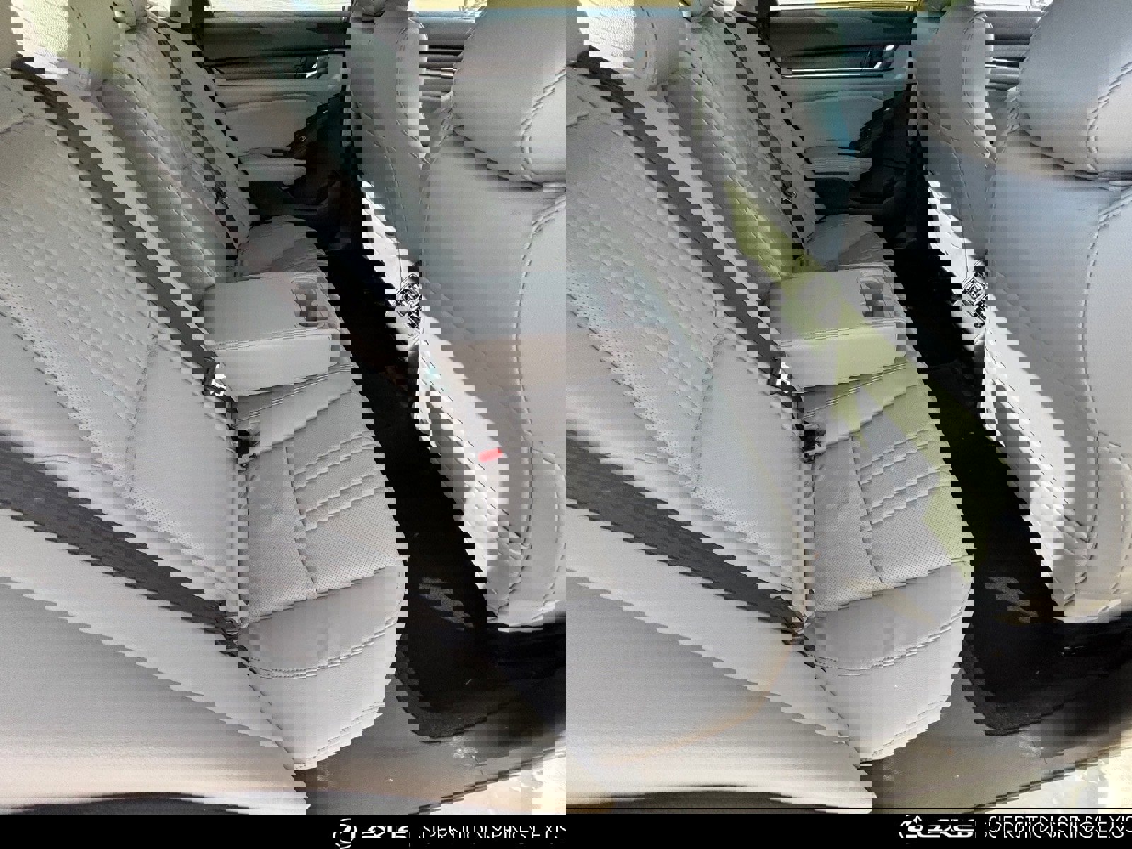 Used 2018 Honda Accord Touring image 14