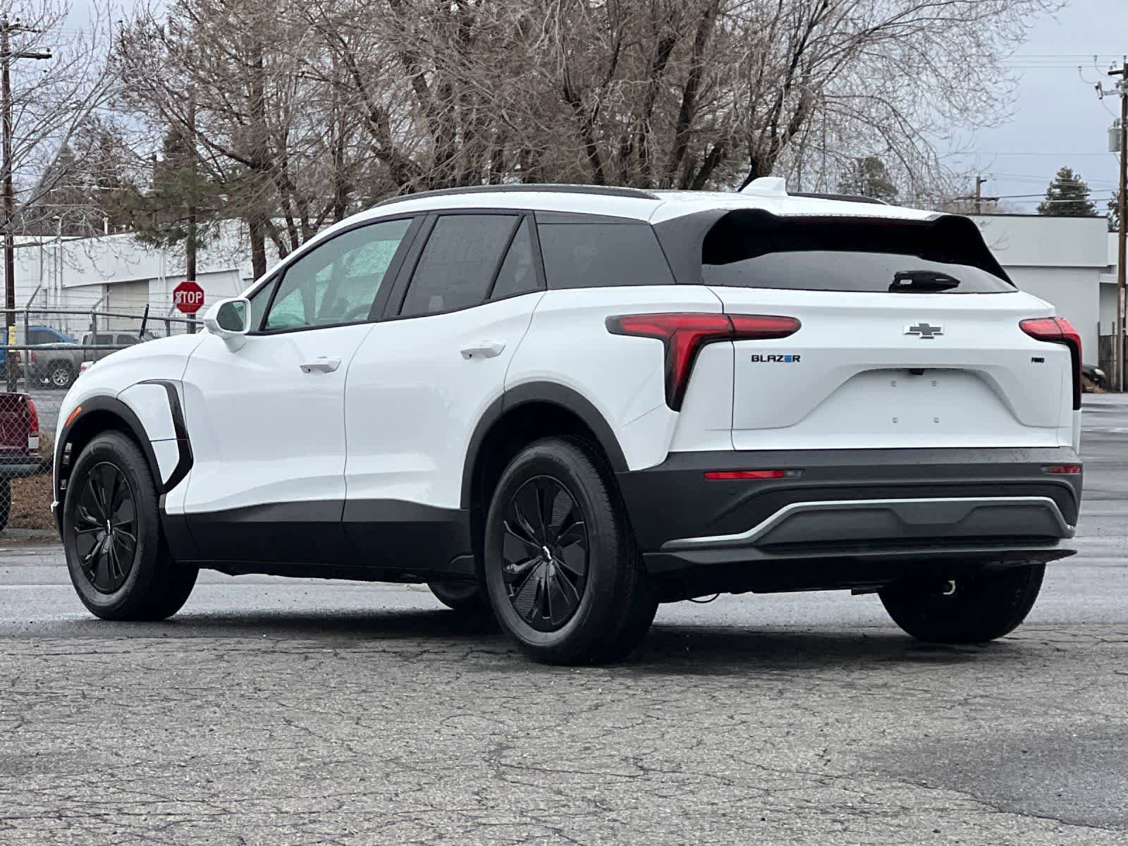New 2026 Chevrolet Blazer EV LT image 6
