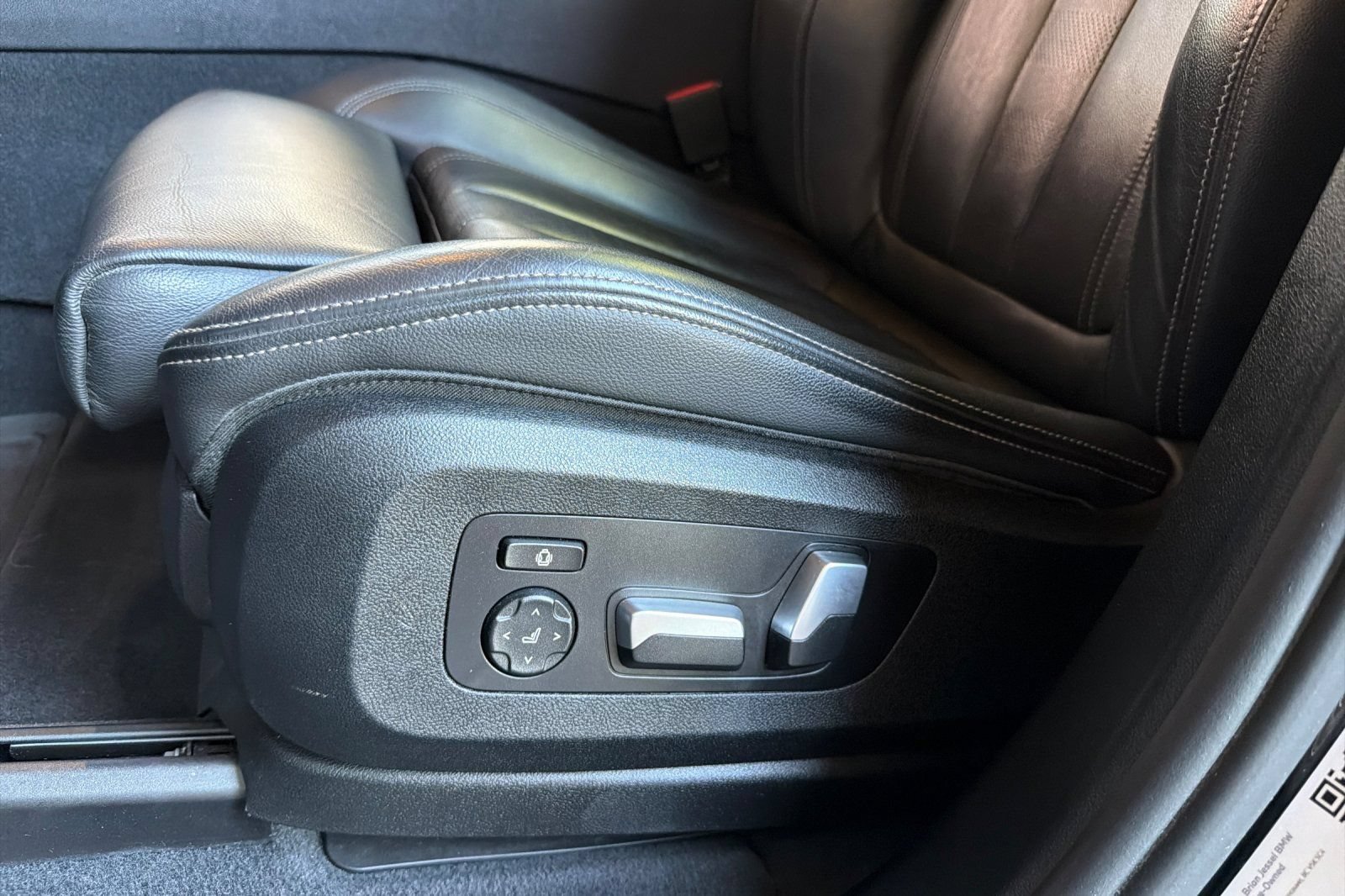 Used 2020 BMW X5 xDrive40i AWD/4WD image 15