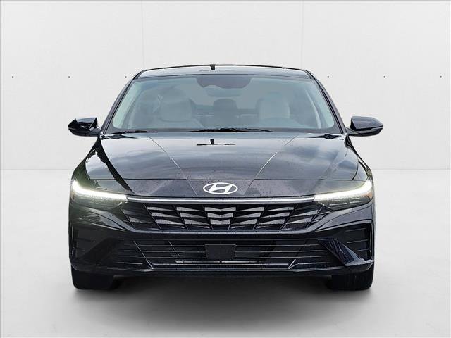 New 2025 Hyundai Elantra Limited image 6