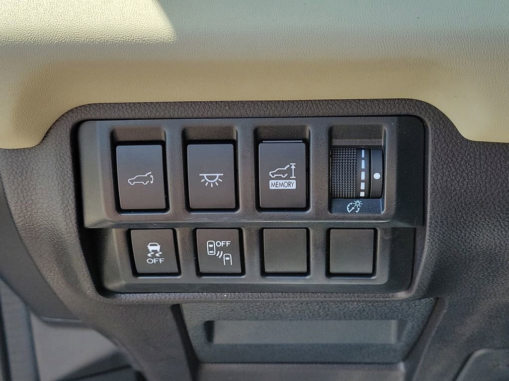 Used 2020 Subaru Ascent Limited w/ Technology Package AWD/4WD image 37