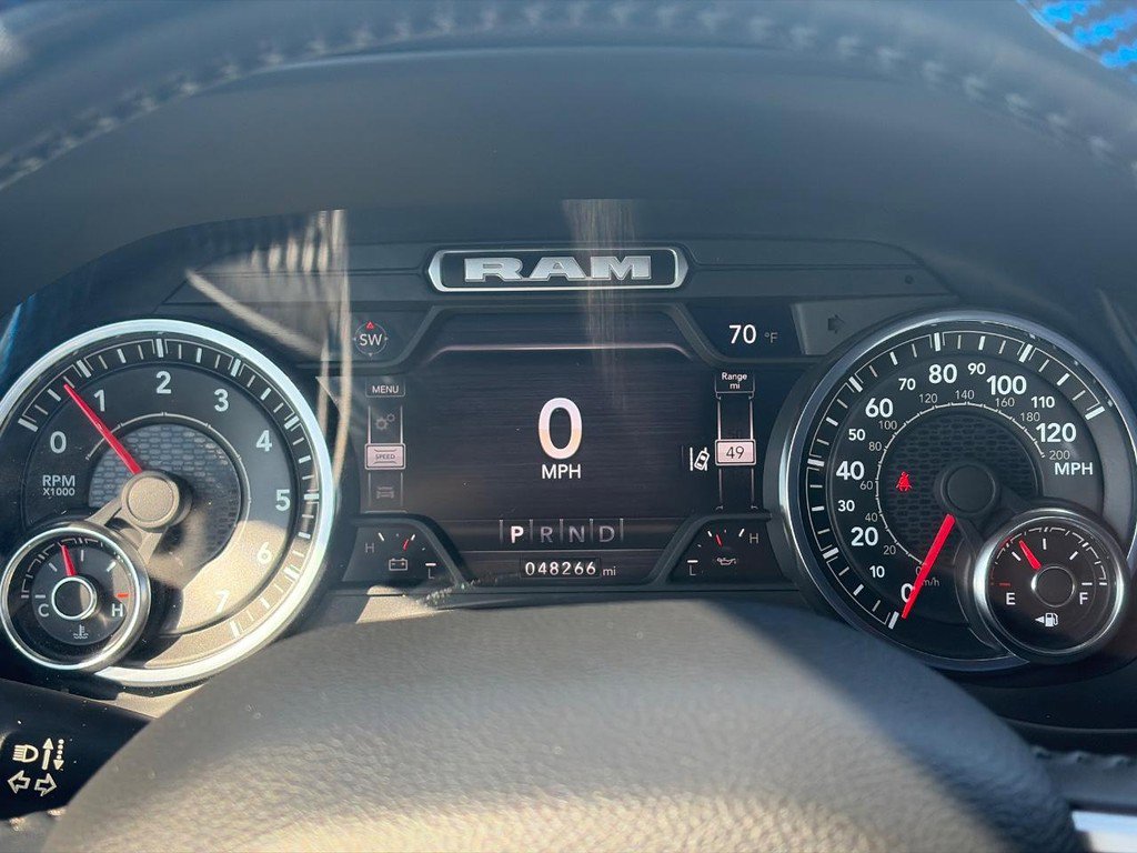 Used 2022 RAM 1500 Big Horn AWD/4WD image 25