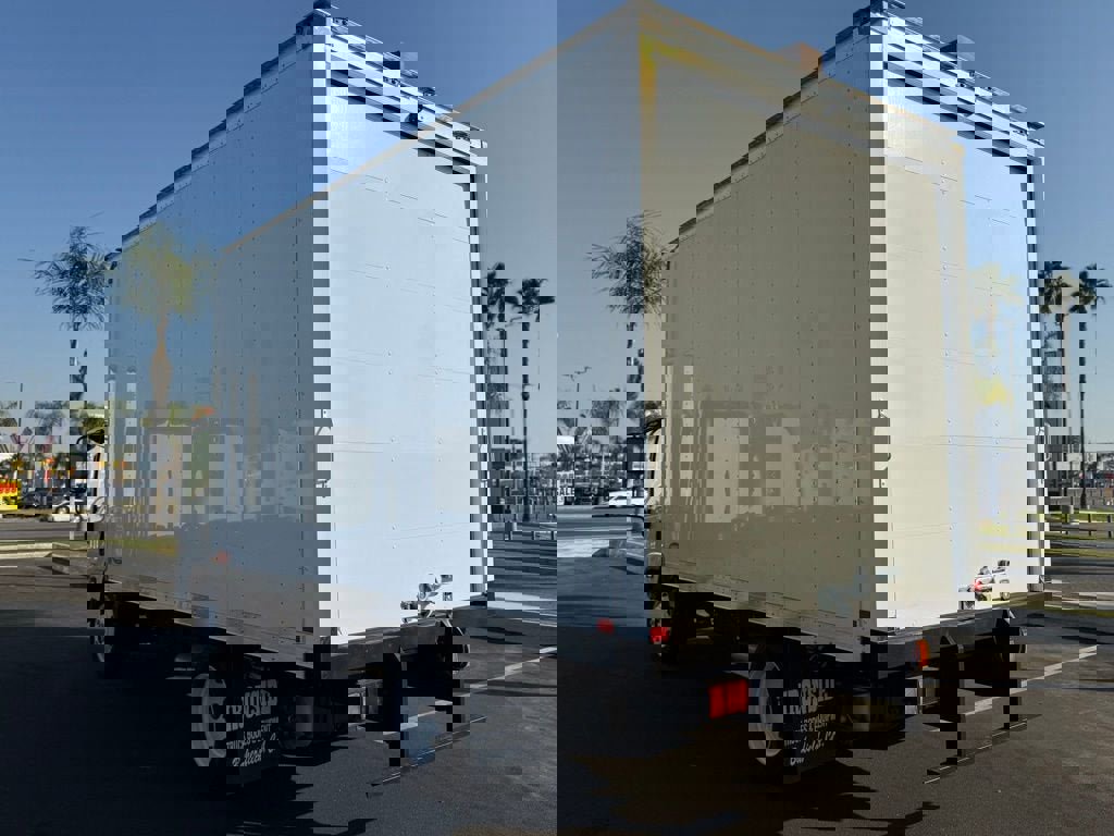 New 2024 Chevrolet Low Cab Forward image 4