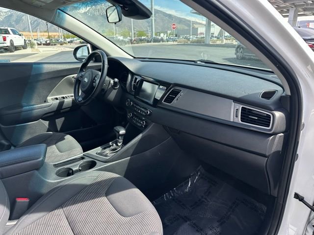 Used 2018 Kia Niro LX FWD image 19