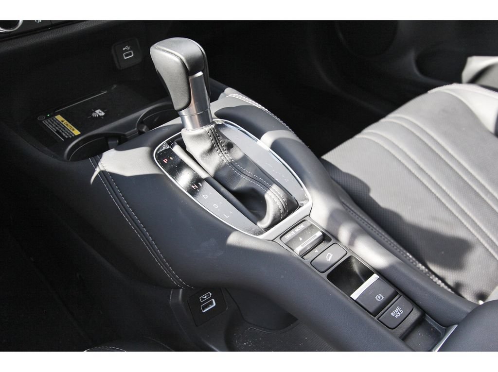 Used 2023 Honda HR-V EX-L image 14