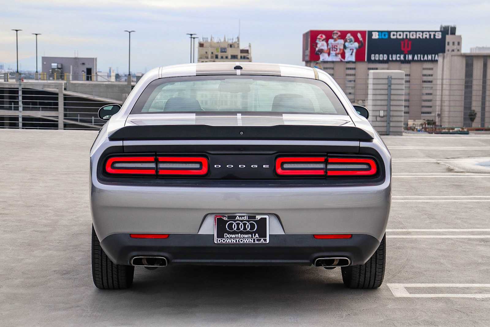 Used 2017 Dodge Challenger SXT w/ Blacktop Package image 5