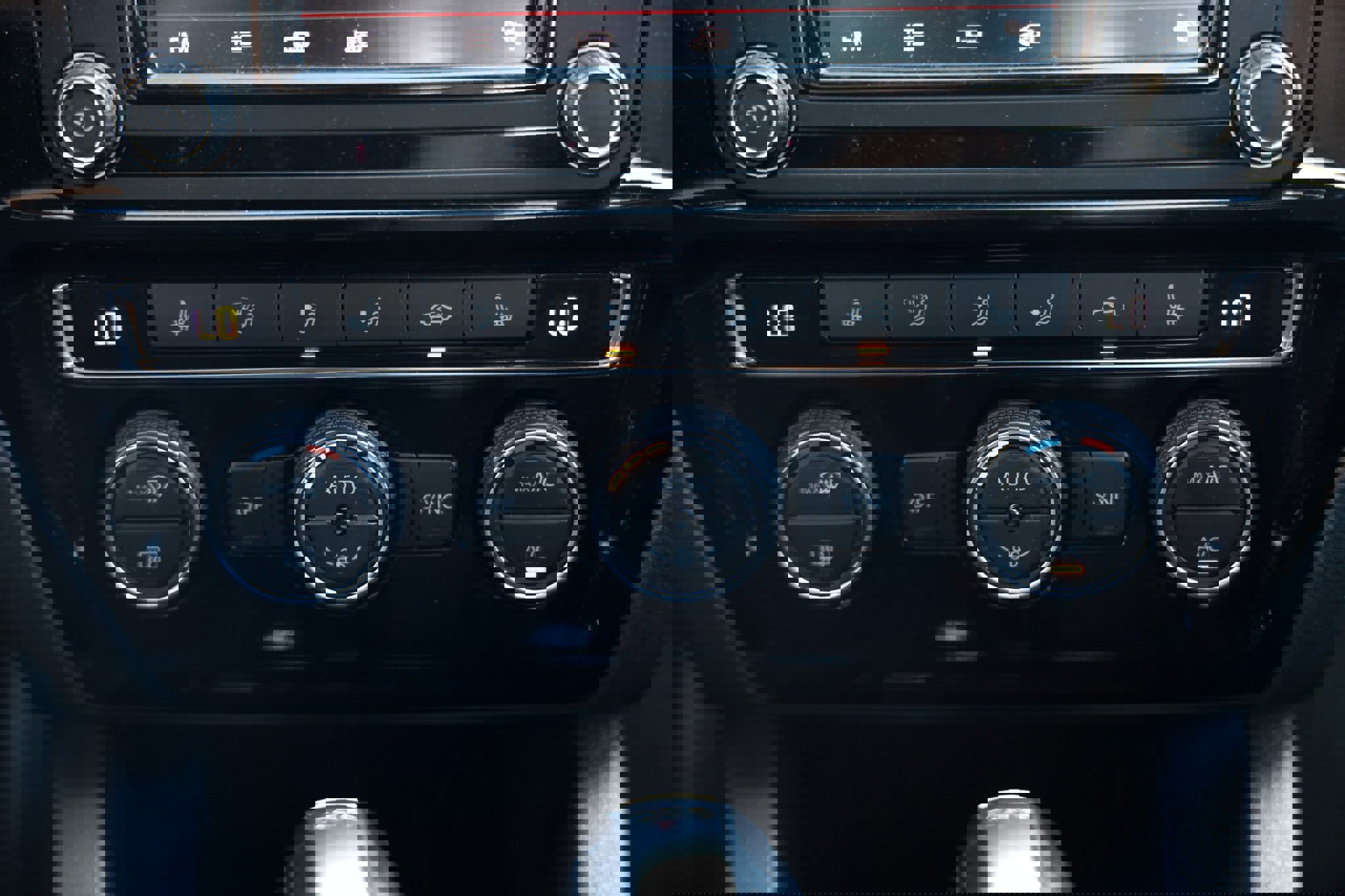 Used 2016 Volkswagen Jetta GLI SEL image 36