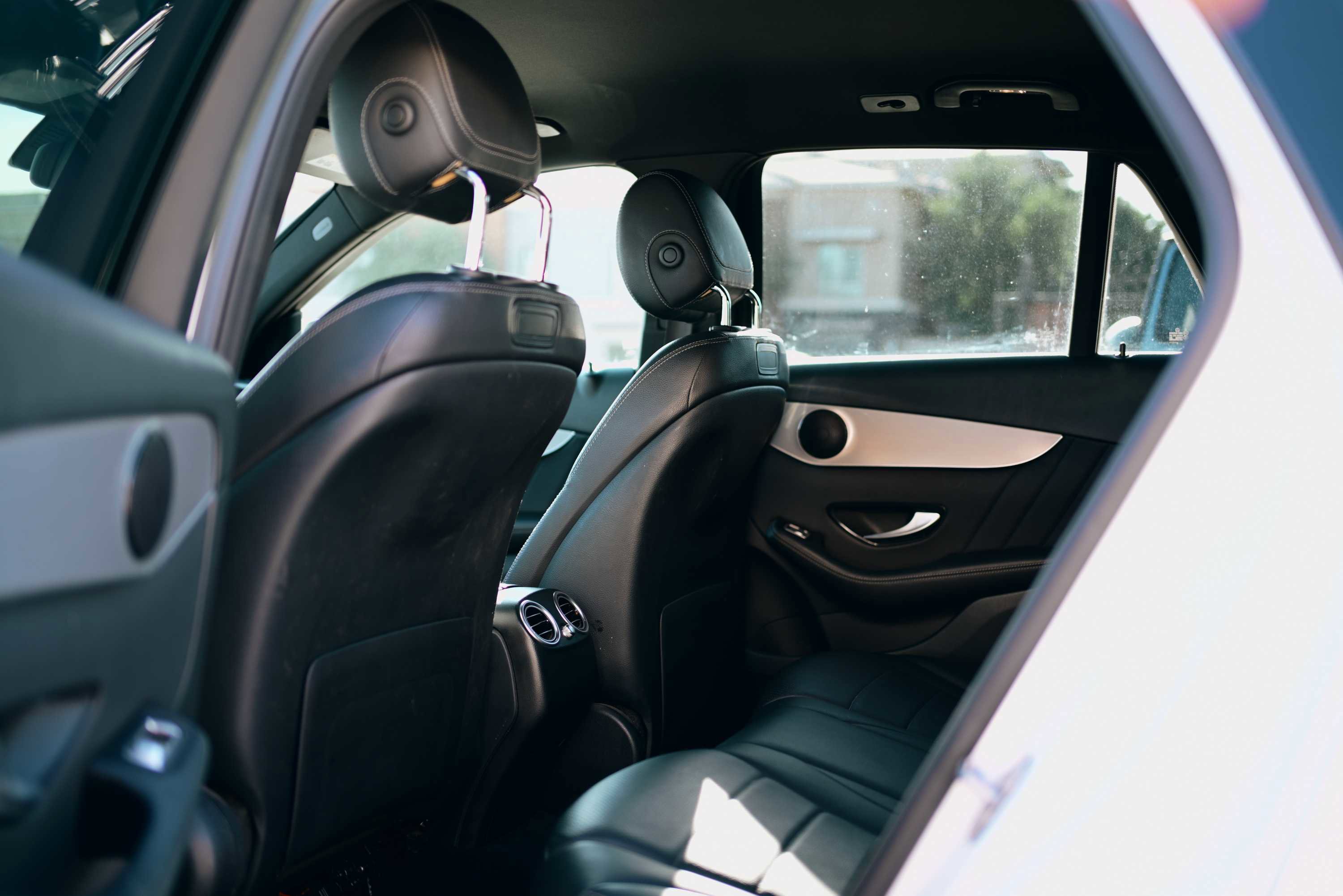 Used 2019 Mercedes-Benz GLC 300 w/ AMG Line image 11