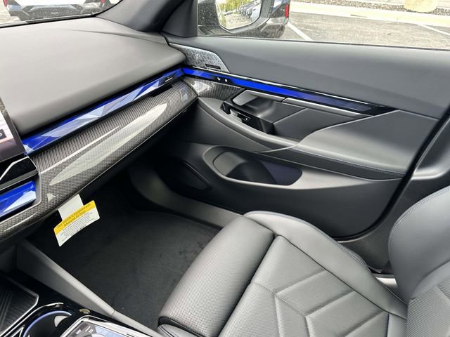 New 2027 BMW 550e xDrive AWD/4WD image 18