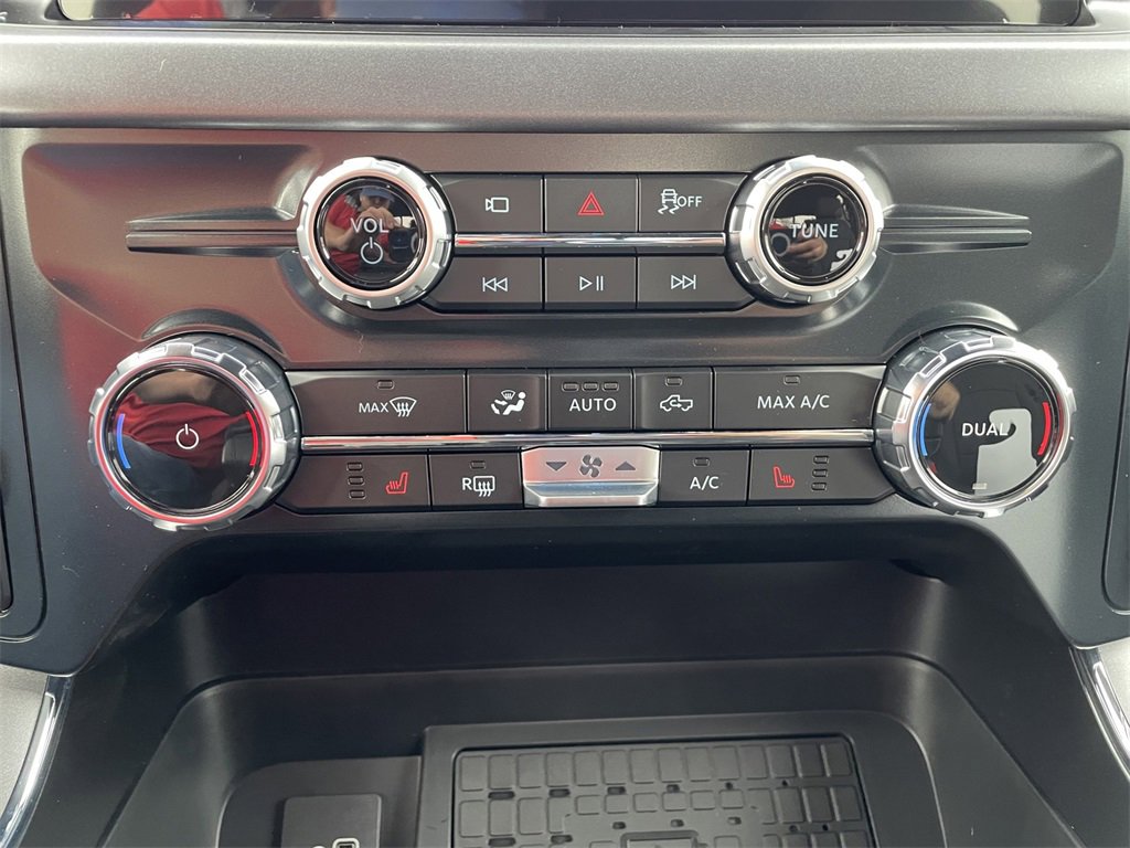 New 2025 Ford F150 XLT w/ Equipment Group 302A MID image 20