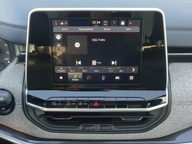 New 2026 Jeep Compass Latitude image 20