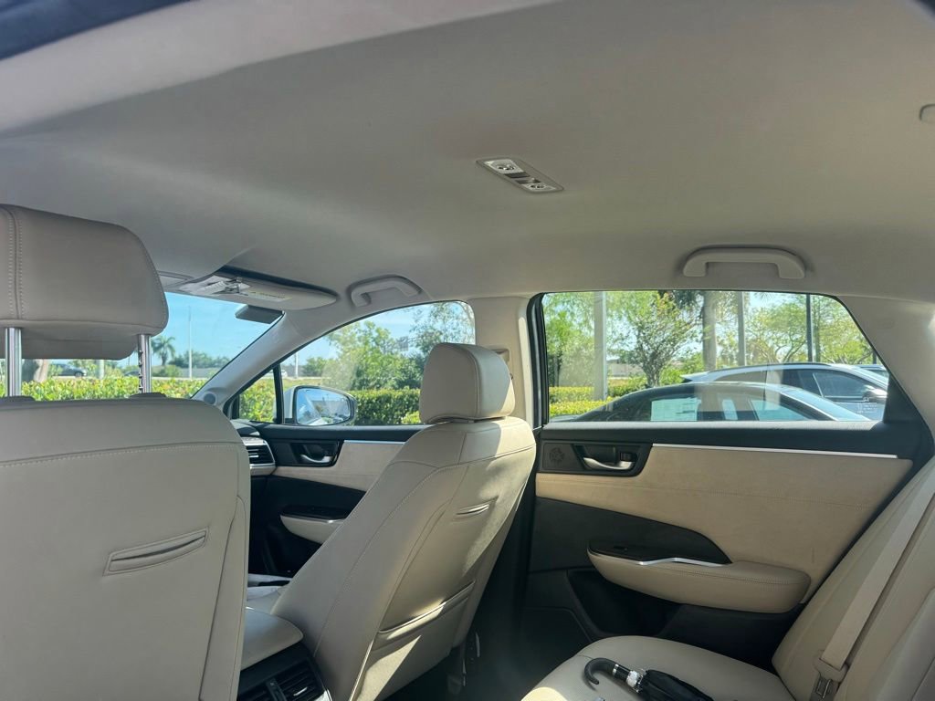 Used 2018 Honda Clarity Touring image 8