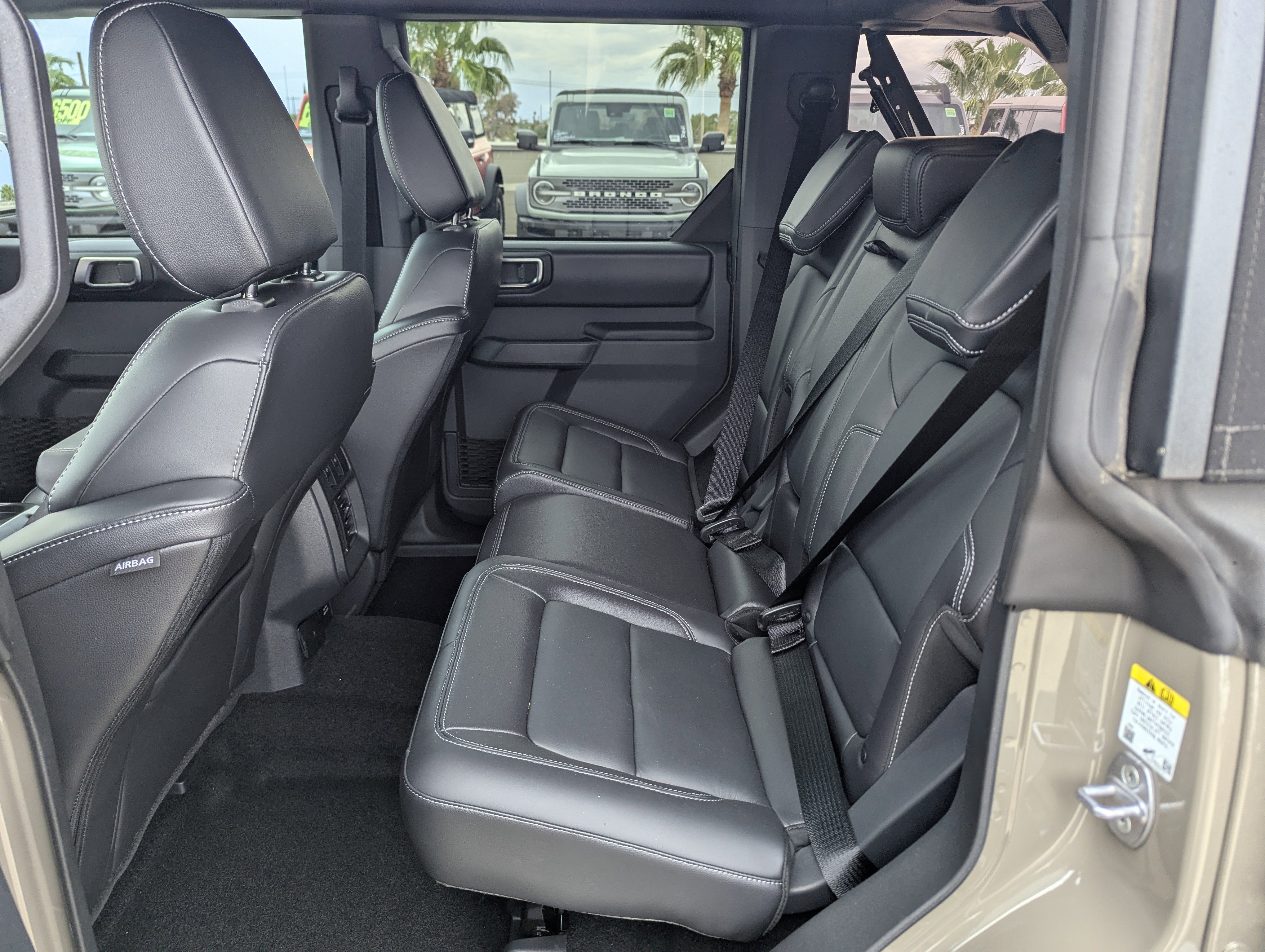 New 2025 Ford Bronco Outer Banks w/ Sasquatch Package image 8