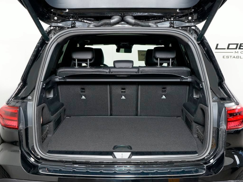 Certified 2026 Mercedes-Benz GLB 250 4MATIC image 9
