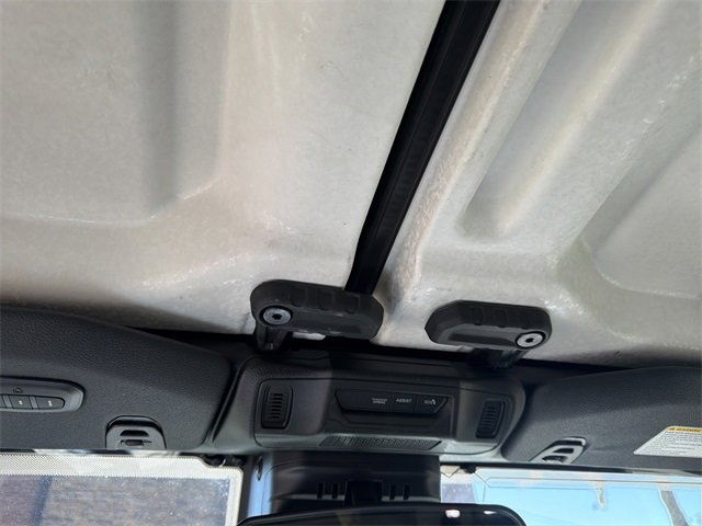 Used 2024 Jeep Gladiator Sport image 32