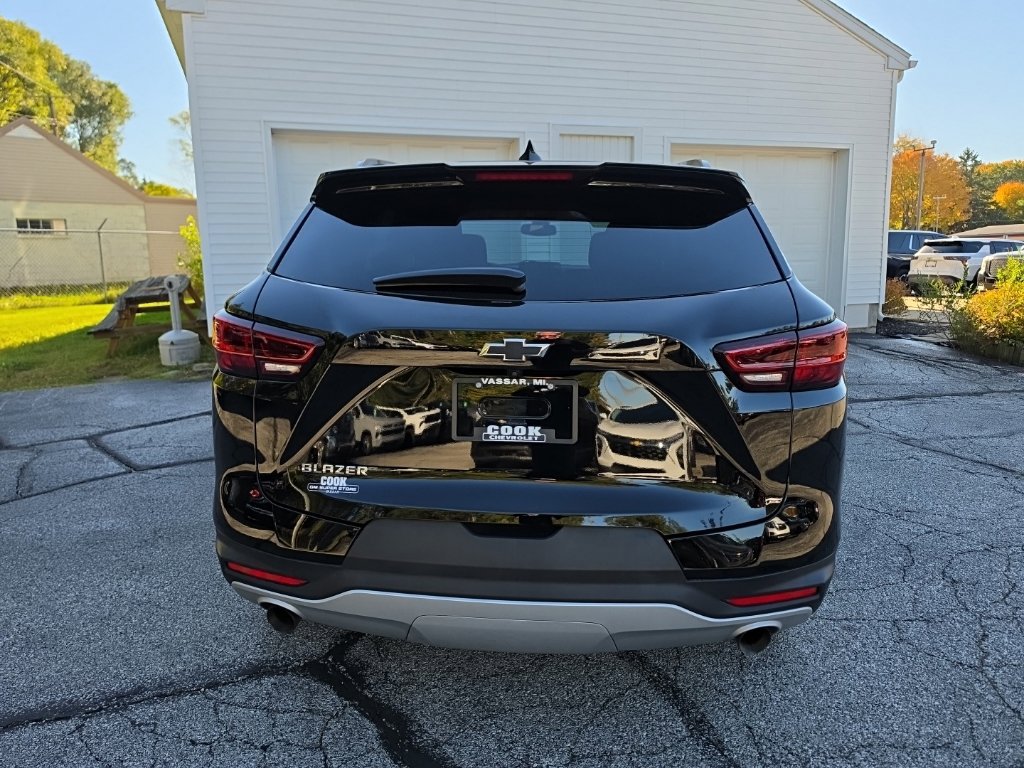Certified 2023 Chevrolet Blazer LT w/ Convenience Package FWD image 6