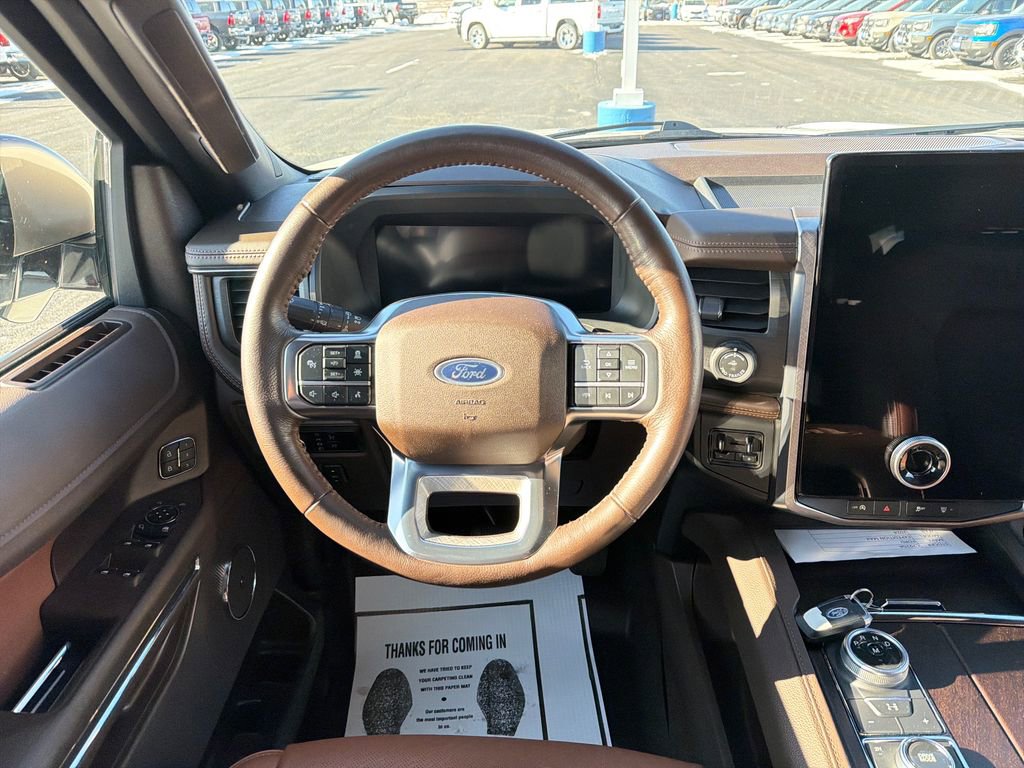 Used 2024 Ford Expedition Max King Ranch image 13