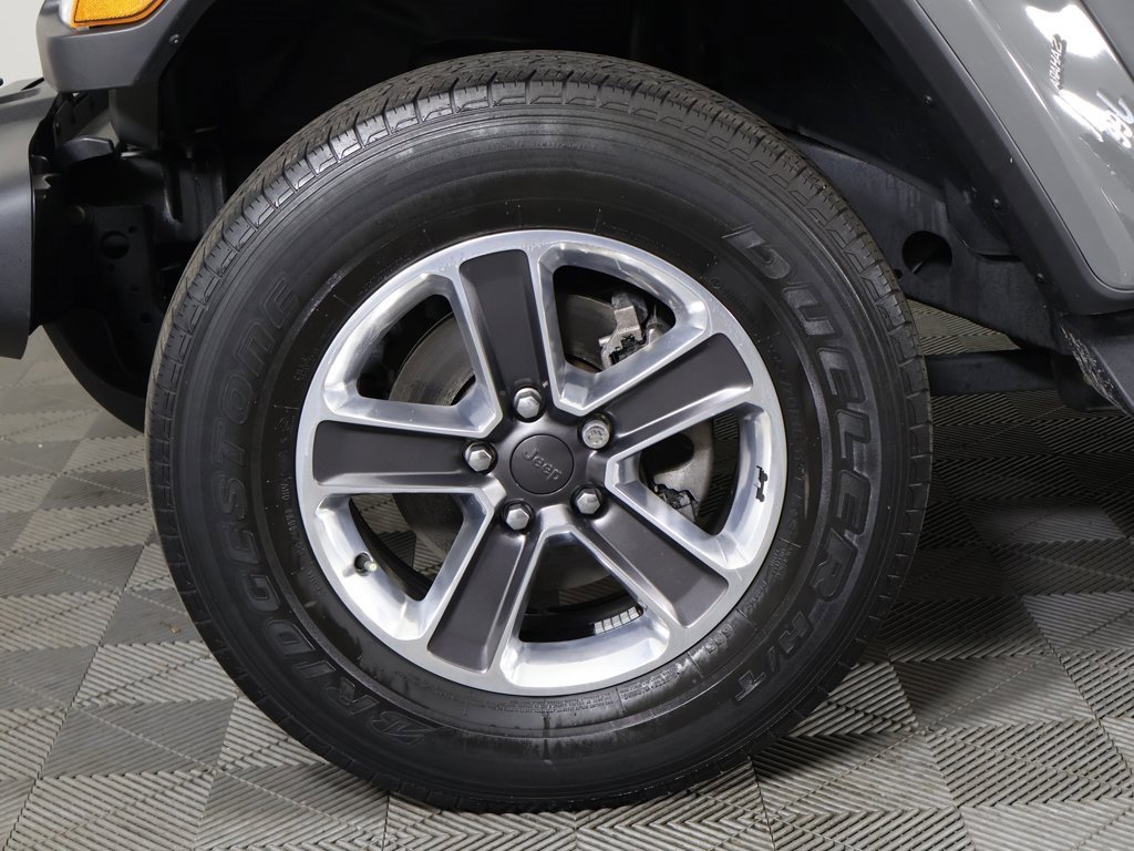 Used 2021 Jeep Wrangler Unlimited Sahara w/ Uconnect 4C Nav & Sound Group image 18