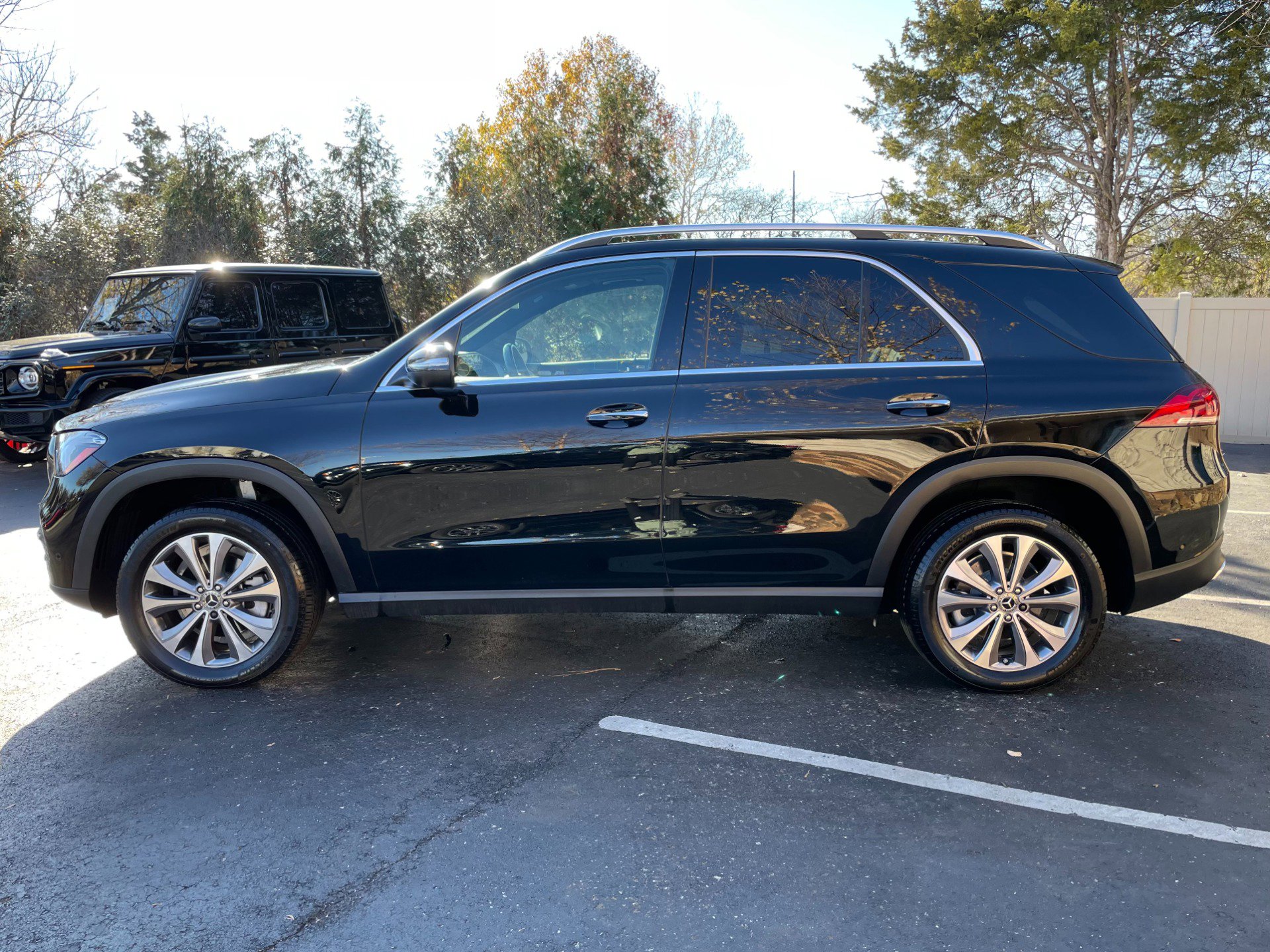 Used 2023 Mercedes-Benz GLE 350 4MATIC image 7