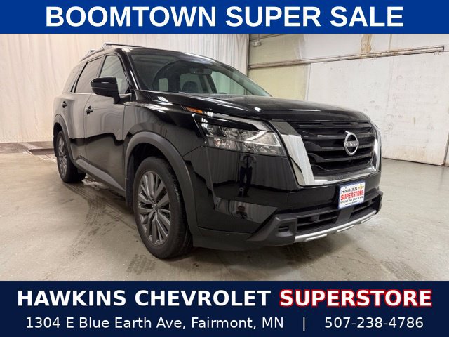Used 2024 Nissan Pathfinder SL w/ SL Premium Package