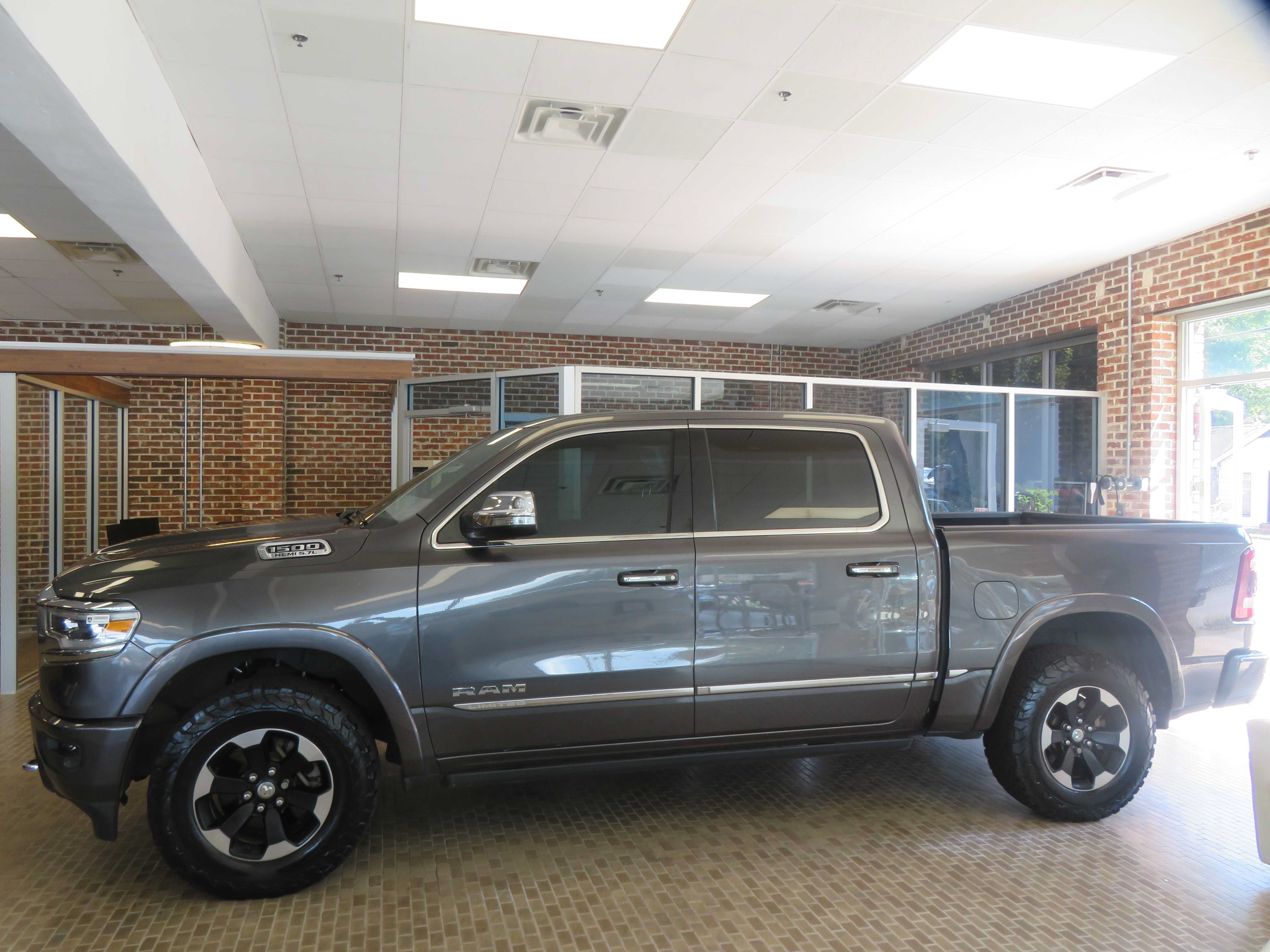 Used 2020 RAM 1500 Limited AWD/4WD image 77